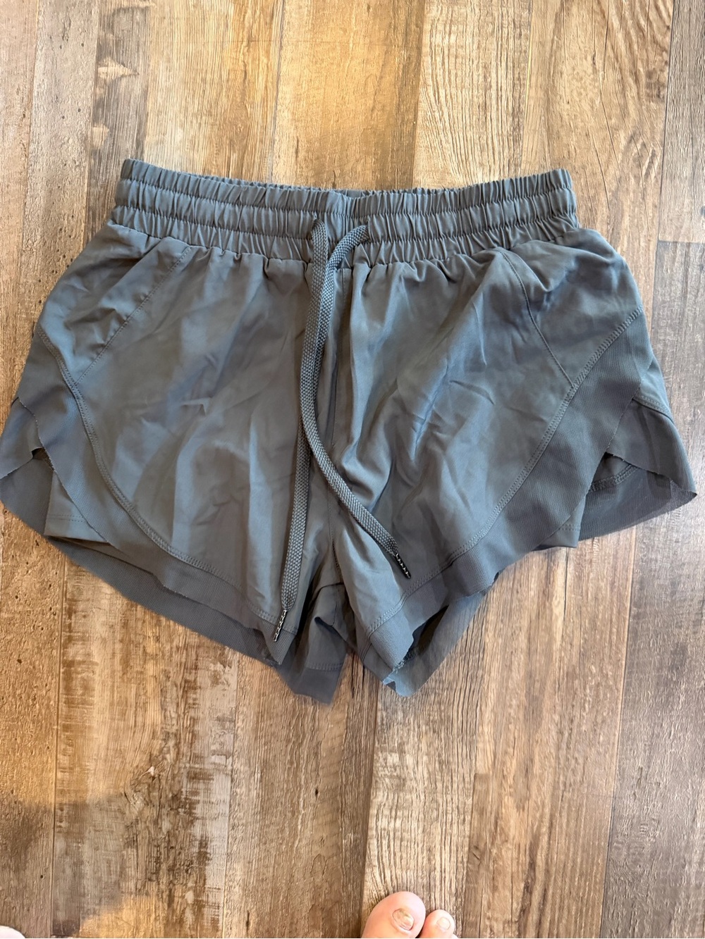 HALARA Charcoal Gray Running Shorts with Drawstring Sz xs